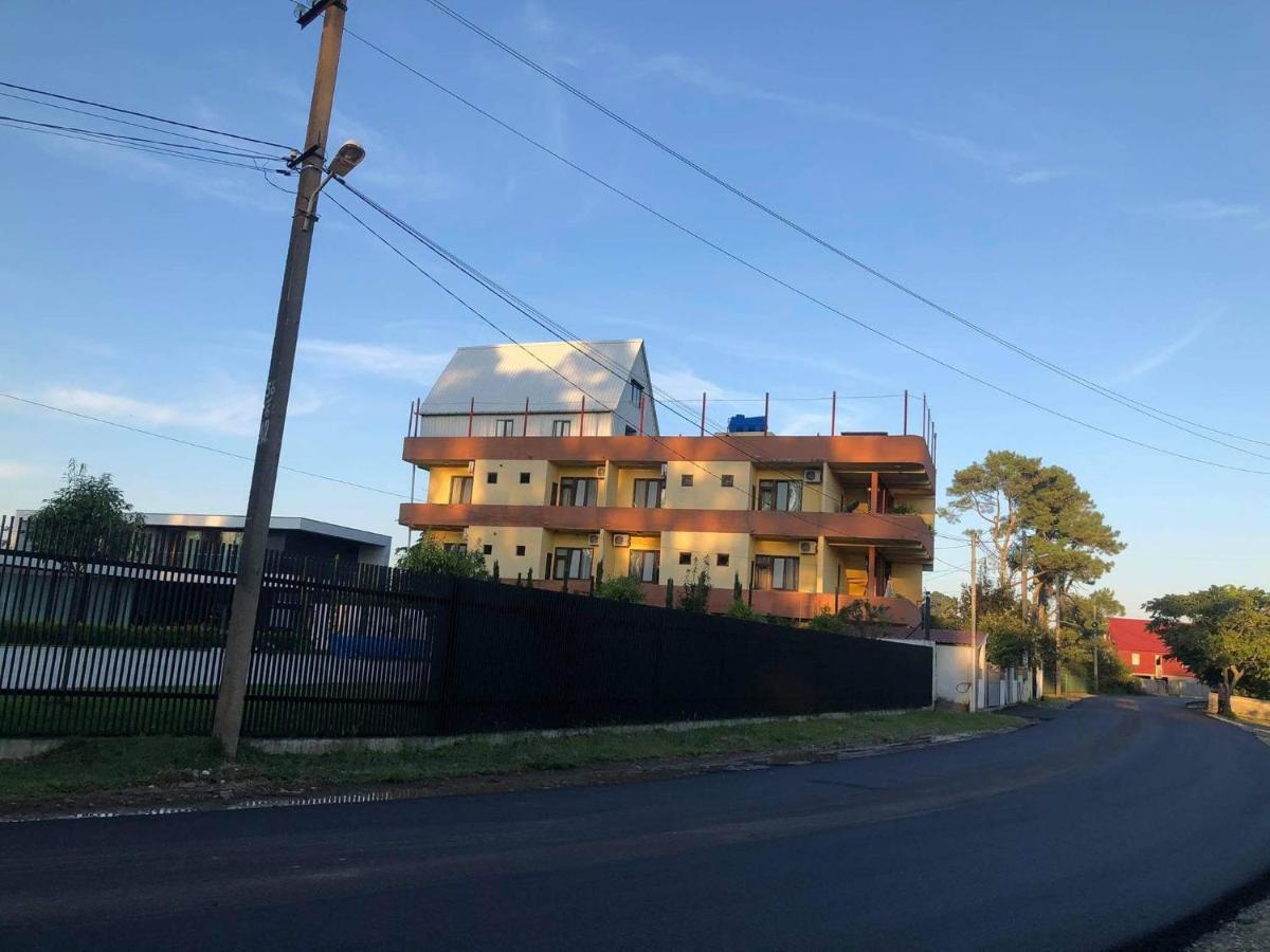 Hotell Anna Ureki Buitenkant foto