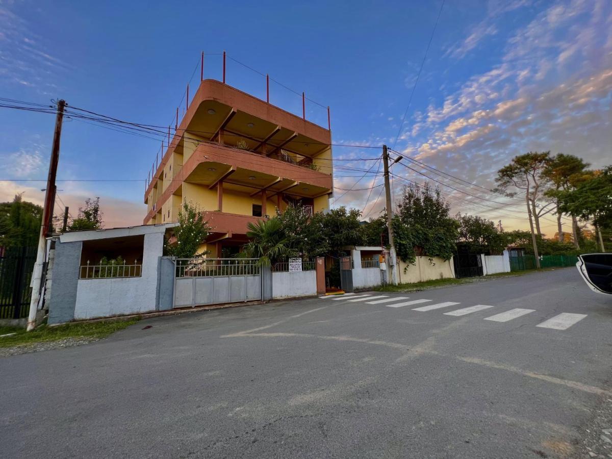 Hotell Anna Ureki Buitenkant foto