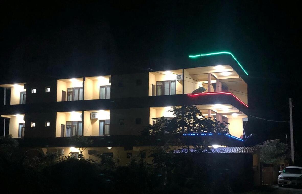 Hotell Anna Ureki Buitenkant foto